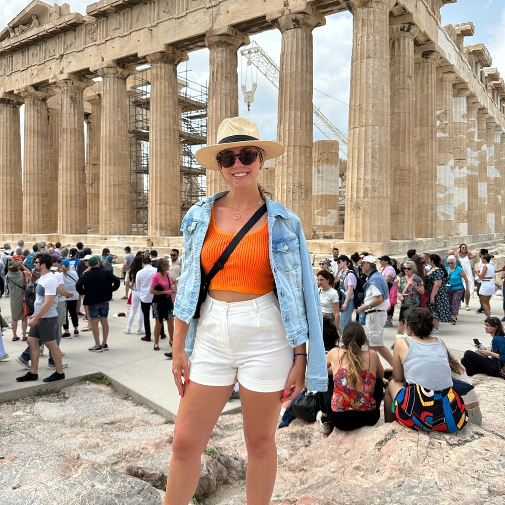 Meet your Posher, Hannah